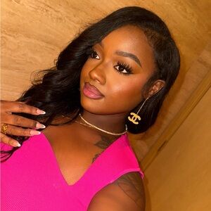 Meet your Posher, Kinnedi